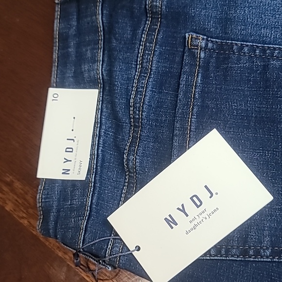 NYJ Skinny Jeans Size 10 - Picture 6 of 9